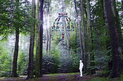 sonsbeek sculpture - Othoniel.jpg